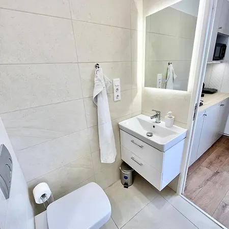 Luca Apartment *