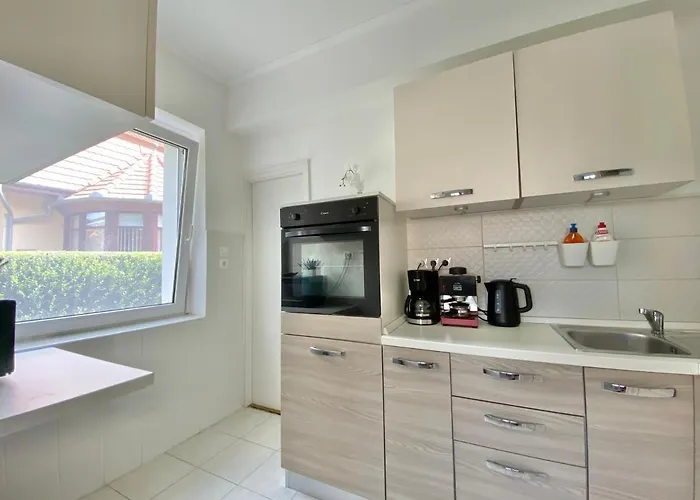 Luca Apartment Gyenesdias