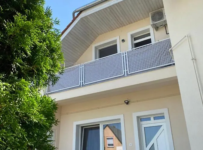 Luca Apartment Gyenesdias